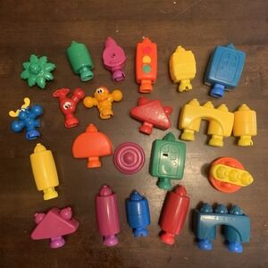Vintage Fisher Price‎ Pop Onz 22 Pieces Mixed Lot Stacking Building Toy